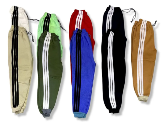 4 Pants Afelpados Tipo Jogger Con 3 Franjas Niños 1 A 6 Años