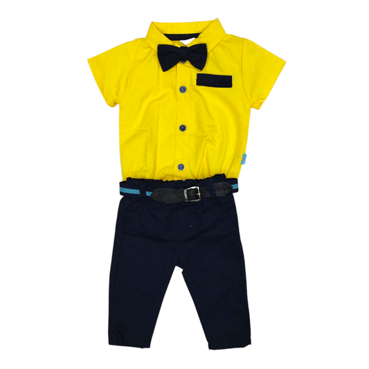 Conj. camisa pañalero y pantalón, moño y cinturón bebé niño 3 a 18 M