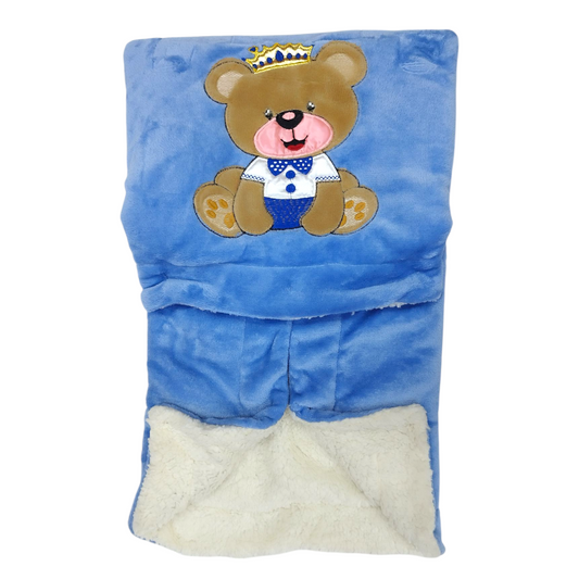 Cobertor aborregado tamaño baby o viajero con tiernos bordados