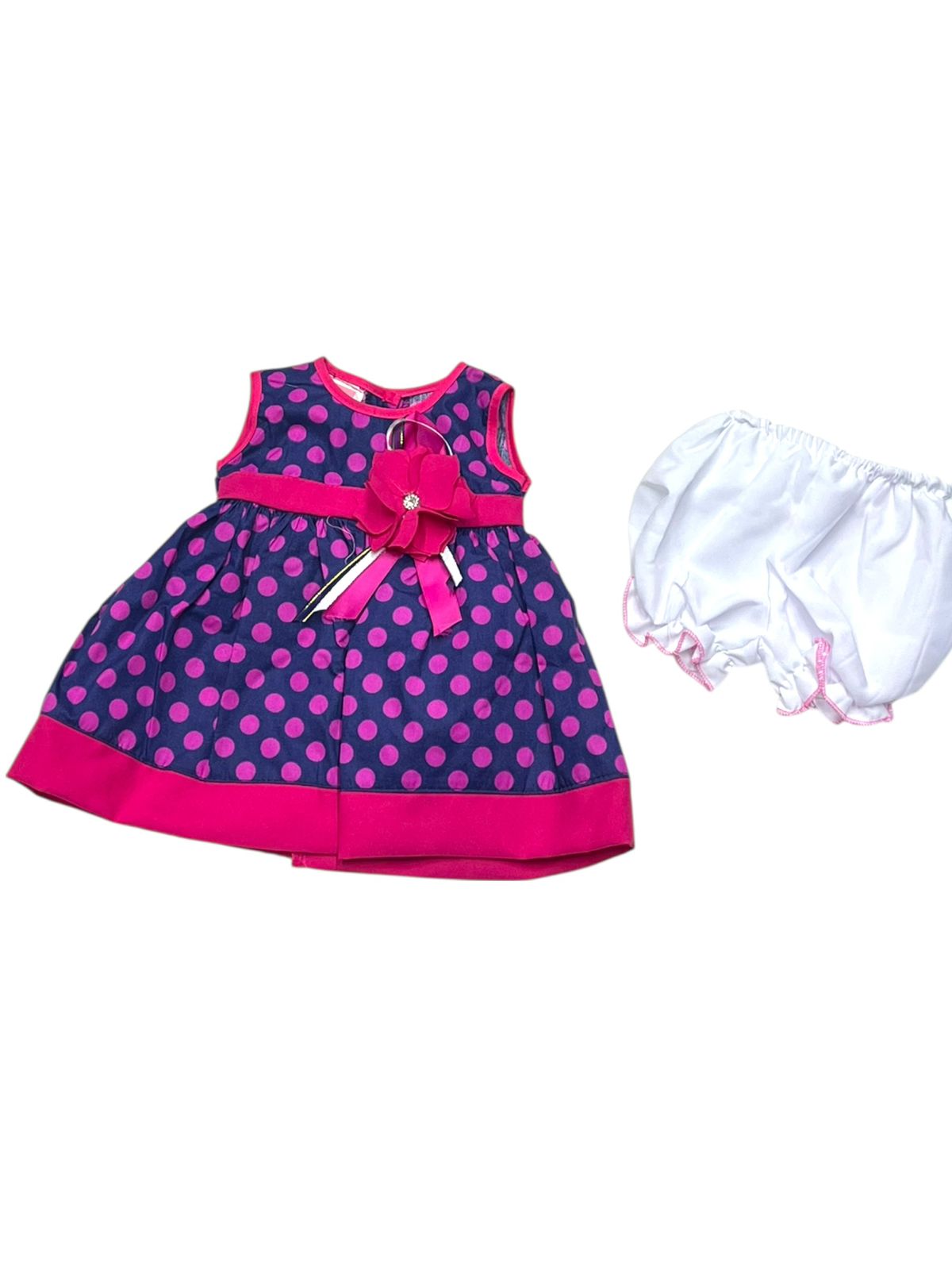 VESTIDO SIN MANGAS ESTAMPADO LUNARES, MOÑO EN CINTURA, INCLUYE CALZÓN