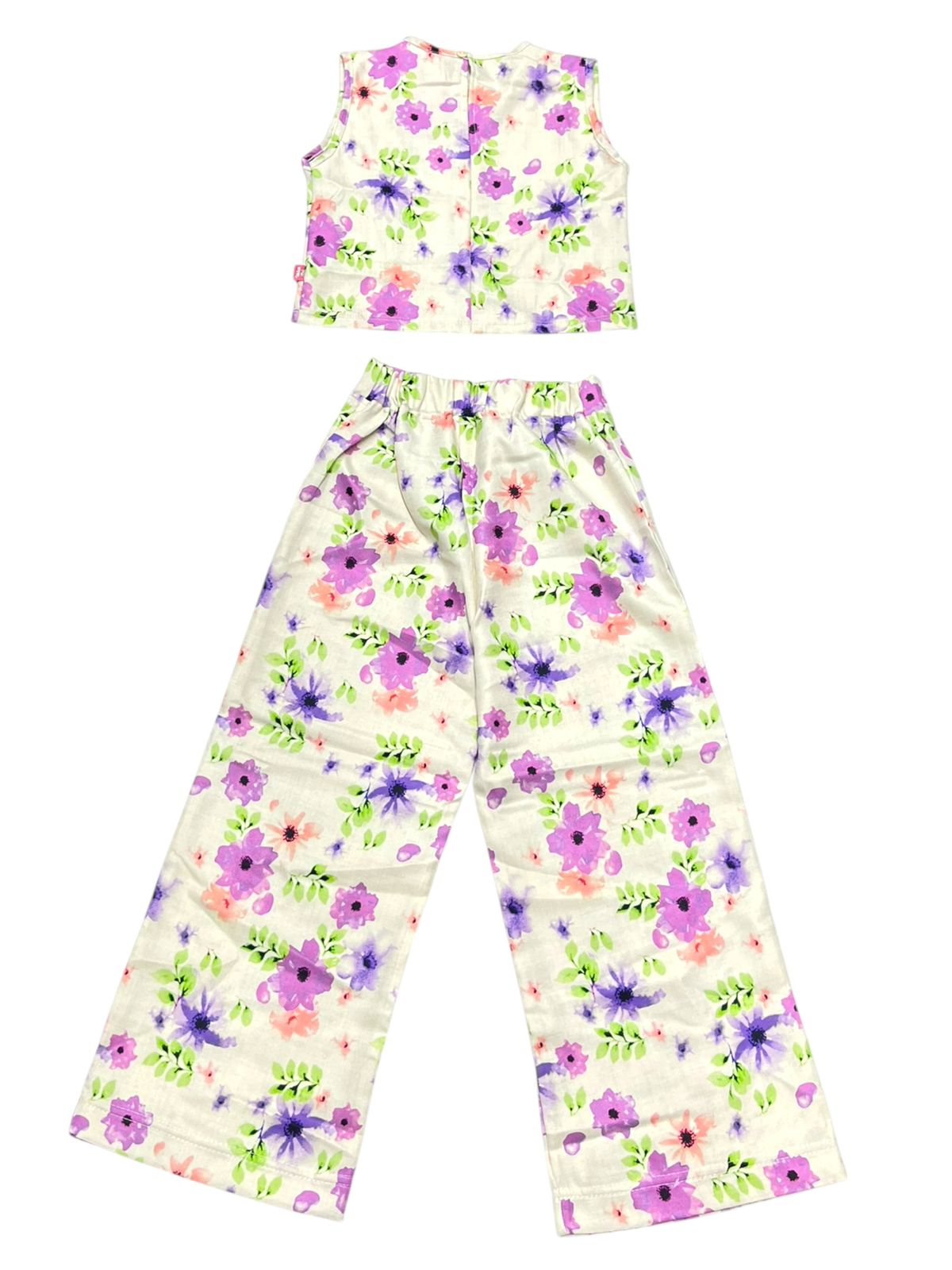 CONJ ESTAMPADO FLORES PARA NIÑAS CON TOP SIN MANGAS Y PANTALON JOGGER
