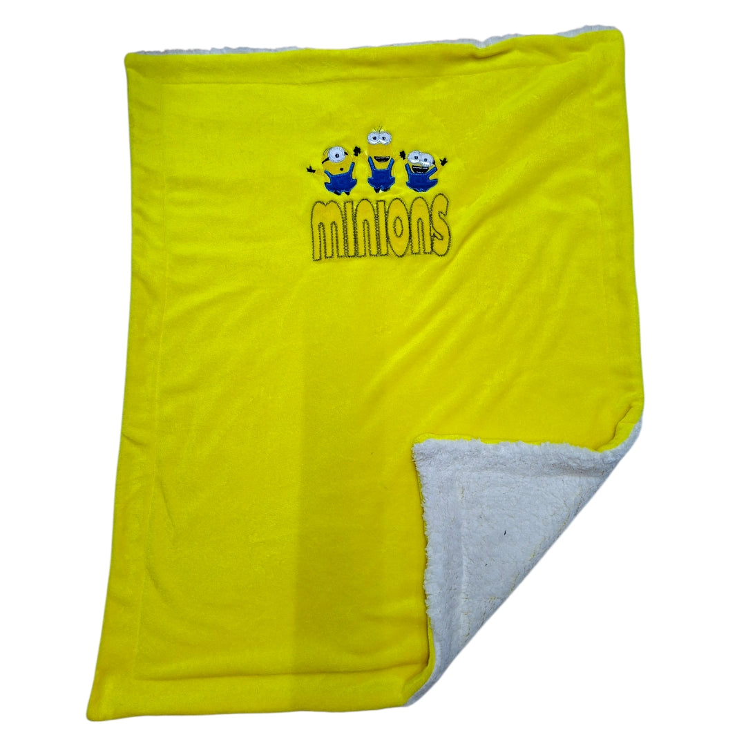 Cobertor Baby con Borrega Bordado Minions para Bebé · Extra Suave y Cálido